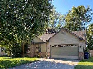 2377 Huber Ln, Terre Haute, IN
