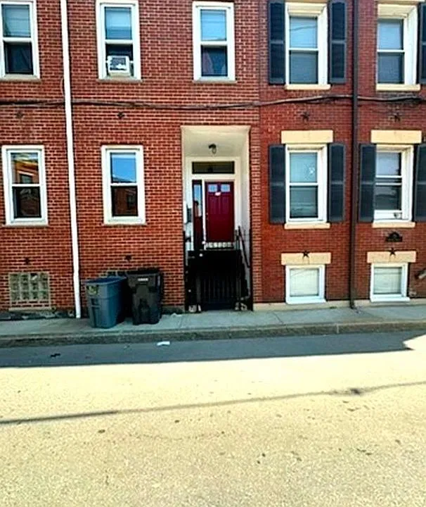 75 Division St #1