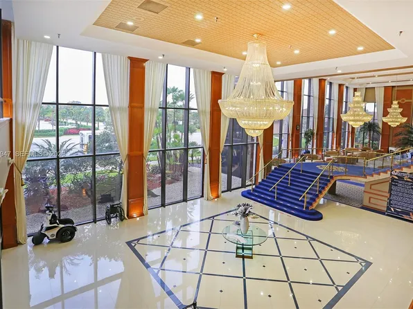 1301 SW 135th Ter APT 413J, Pembroke Pines, FL 33027