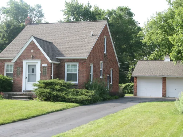 3585 Oakshire Dr, Waterford, MI 48328