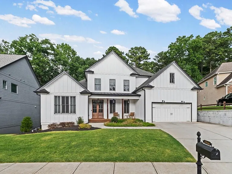 3346 Kenyon Creek Dr NW — Photo 2