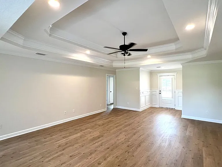 4024 Landings Cir — Photo 4