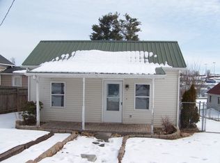 205 Kirkwood St, Glade Spring, VA 24340