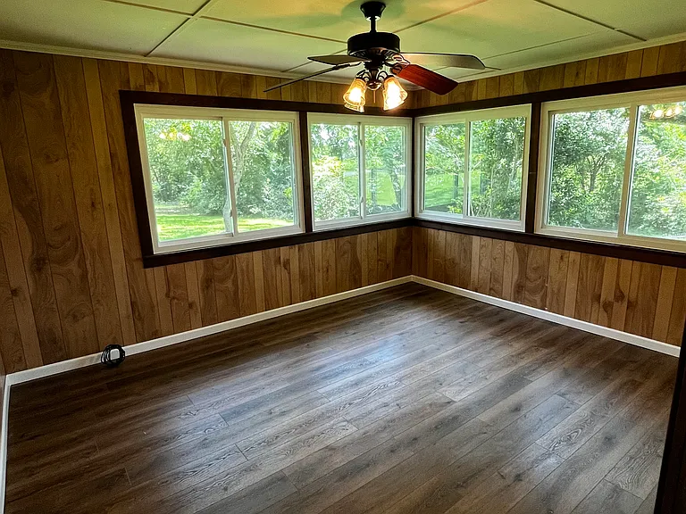 9457 Orchard Dr — Photo 14