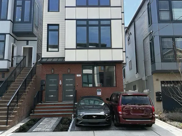 33 Graham Street image 1 of 36