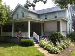 118 N Ridge St, Crown Point, IN 46307