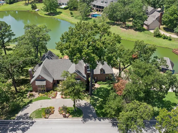 9710 S Oswego Ave, Tulsa, OK 74137