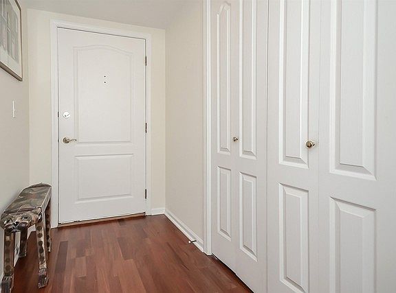 3rd image of 6411 Lincoln Ave Unit 301