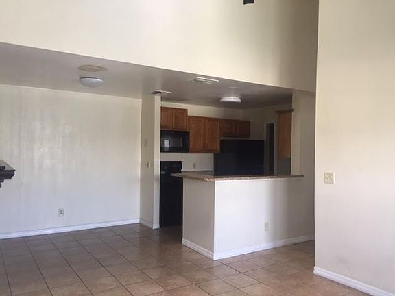 4th image of 6130 Westgate Dr APT 302