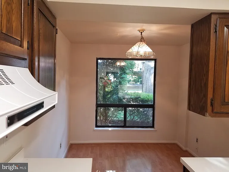 1161 Putnam Blvd — Photo 2