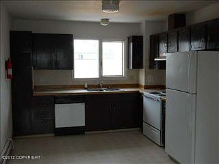 3rd image of 527 N Klevin St