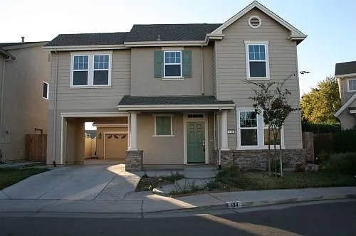 134 Yorkshire Way photo 1