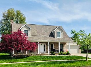 365 Brook Dr, Romeo, MI 48065