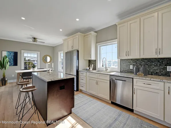 98 A Elizabeth Avenue Unit A, Lavallette, NJ 08735
