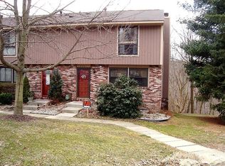 2301 Firethorn Rd, Bridgeville, PA 15017