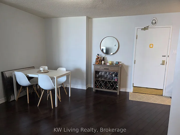260 Queens Quay W #2608 — Photo 4