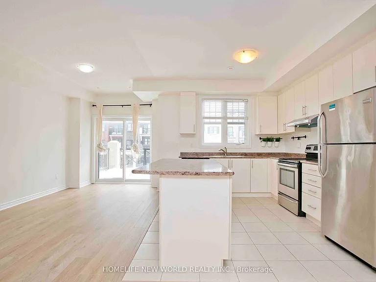 15 Wimshaw Ln — Photo 4