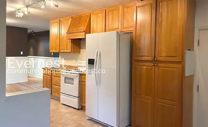 104 Princeton Rd — Photo 5