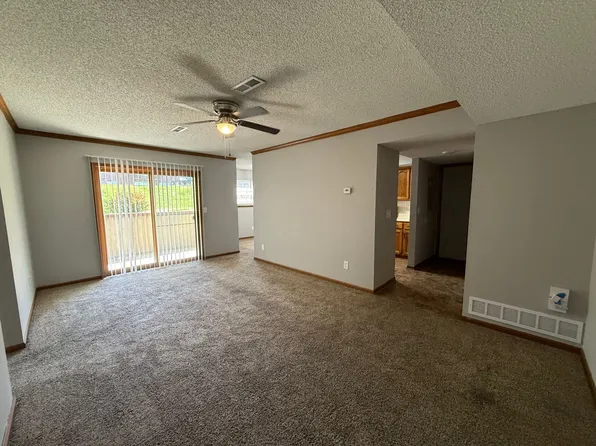 BURROAK, 3403 NW Duncan Rd #3407-01, Blue Springs, MO 64015