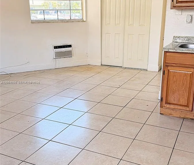 978 SW 10th Dr #10 — Photo 5