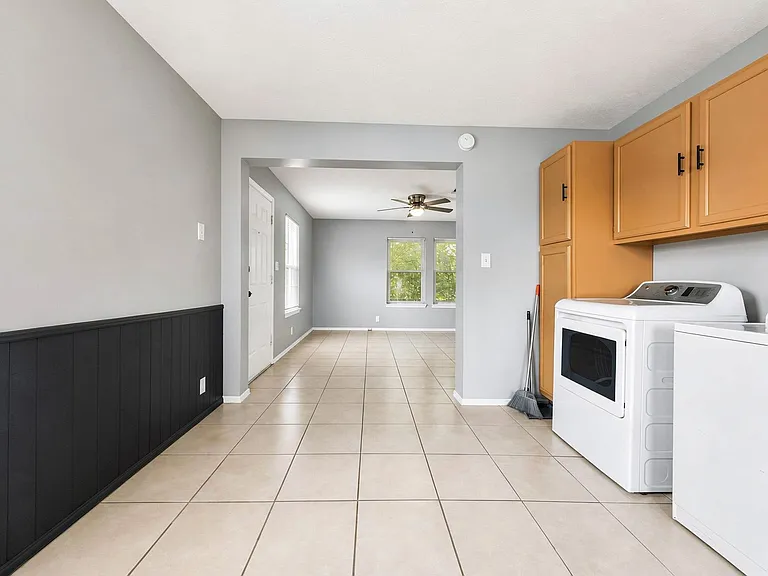 4614 Gurley Ave — Photo 11