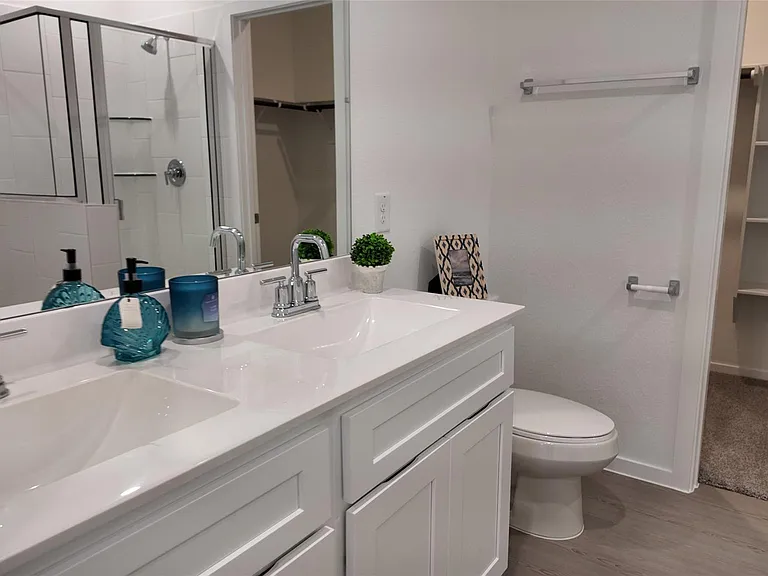 15035 Rustic Moon Rd — Photo 10
