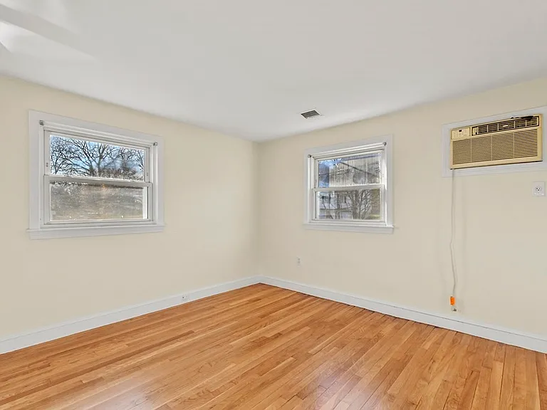 72 Cambridge Rd #2 — Photo 21