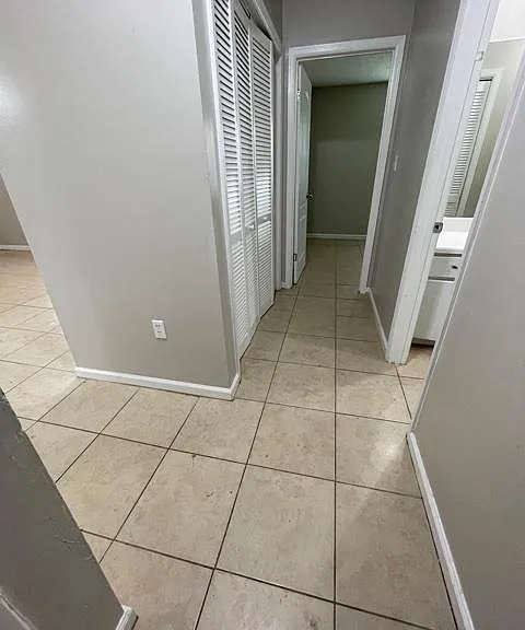 1307 Summer Cir SW — Photo 5