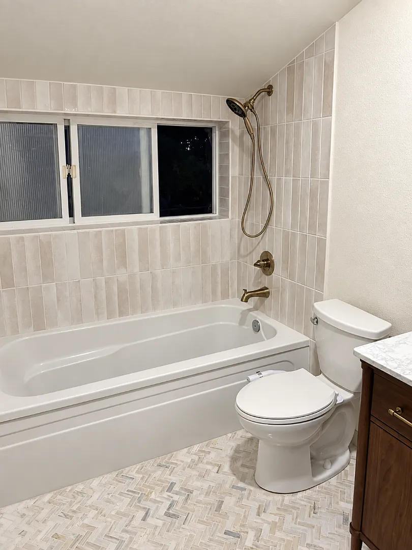 3Bd/3.5Ba Seattle Townhome — Photo 2