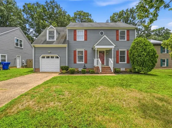 932 Elton Hall Cir, Newport News, VA 23608
