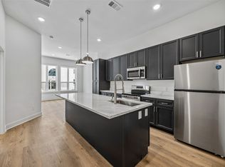 2010 Commerce St #B201, Dallas, TX 75201