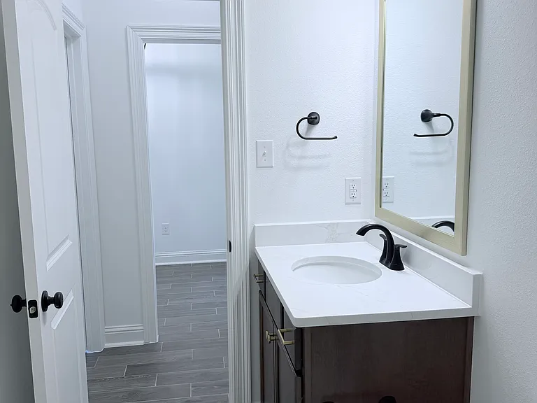 7208 Pencarrow Cir — Photo 13