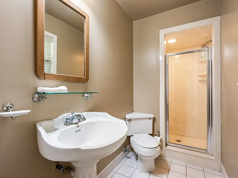 2917 N Mayberry Ln — Photo 9
