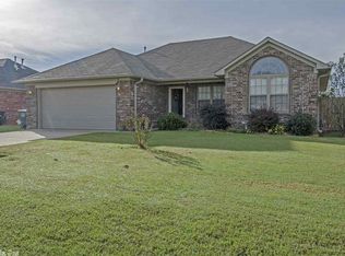1525 Angeline Dr, Conway, AR 72032