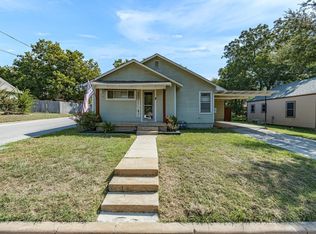 401 S Holman St, Decatur, TX 76234