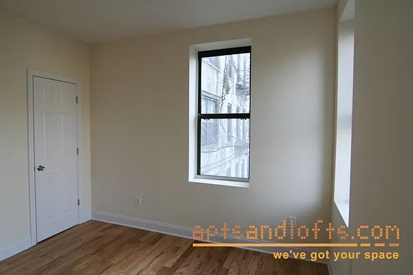 Rented by aptsandlofts.com | media 14