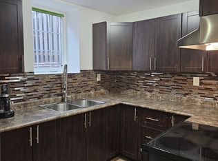 178 Keffer Cir #BASEMENT, Newmarket, ON L3X 1R9