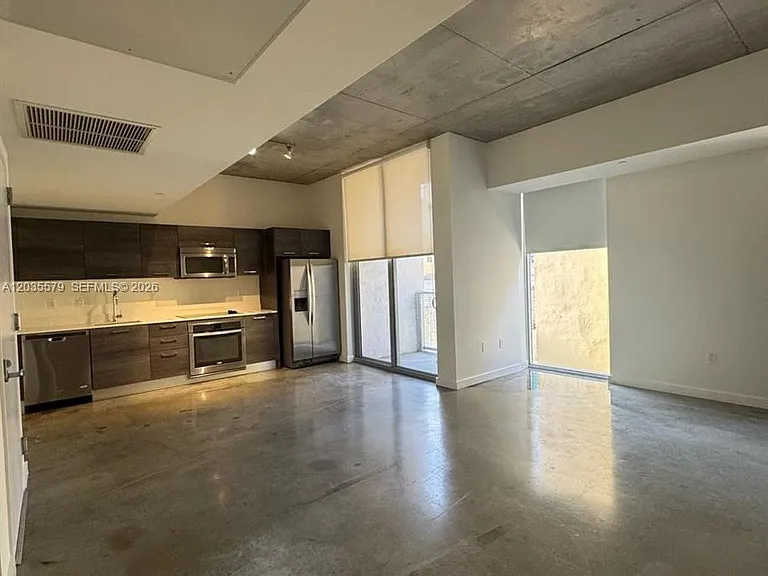 151 SE 1st St #408 — Photo 7
