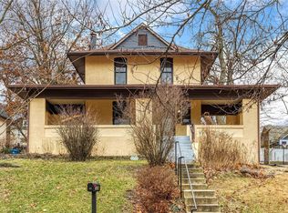 7330 Arlington Dr, Saint Louis, MO