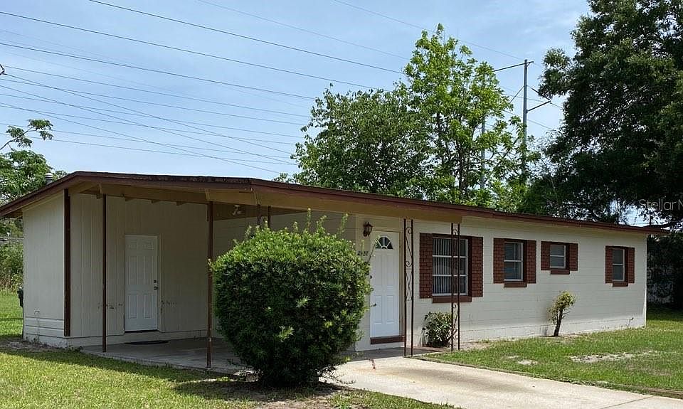 1st image of 4621 Robbins Ave