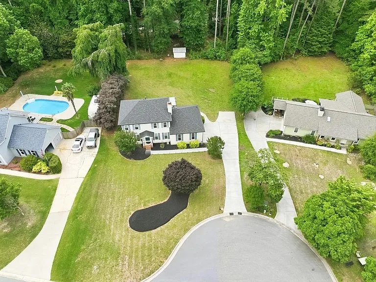 109 Bowfin Bay — Photo 41