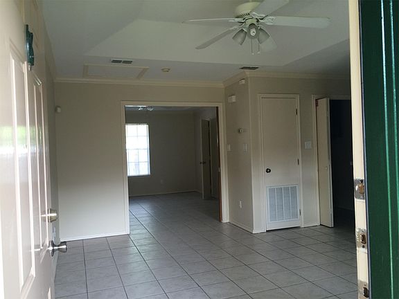 2nd image of 1811 W Kuhn St #19