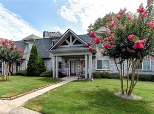 128 Rondak Cir SE, Smyrna, GA 30080