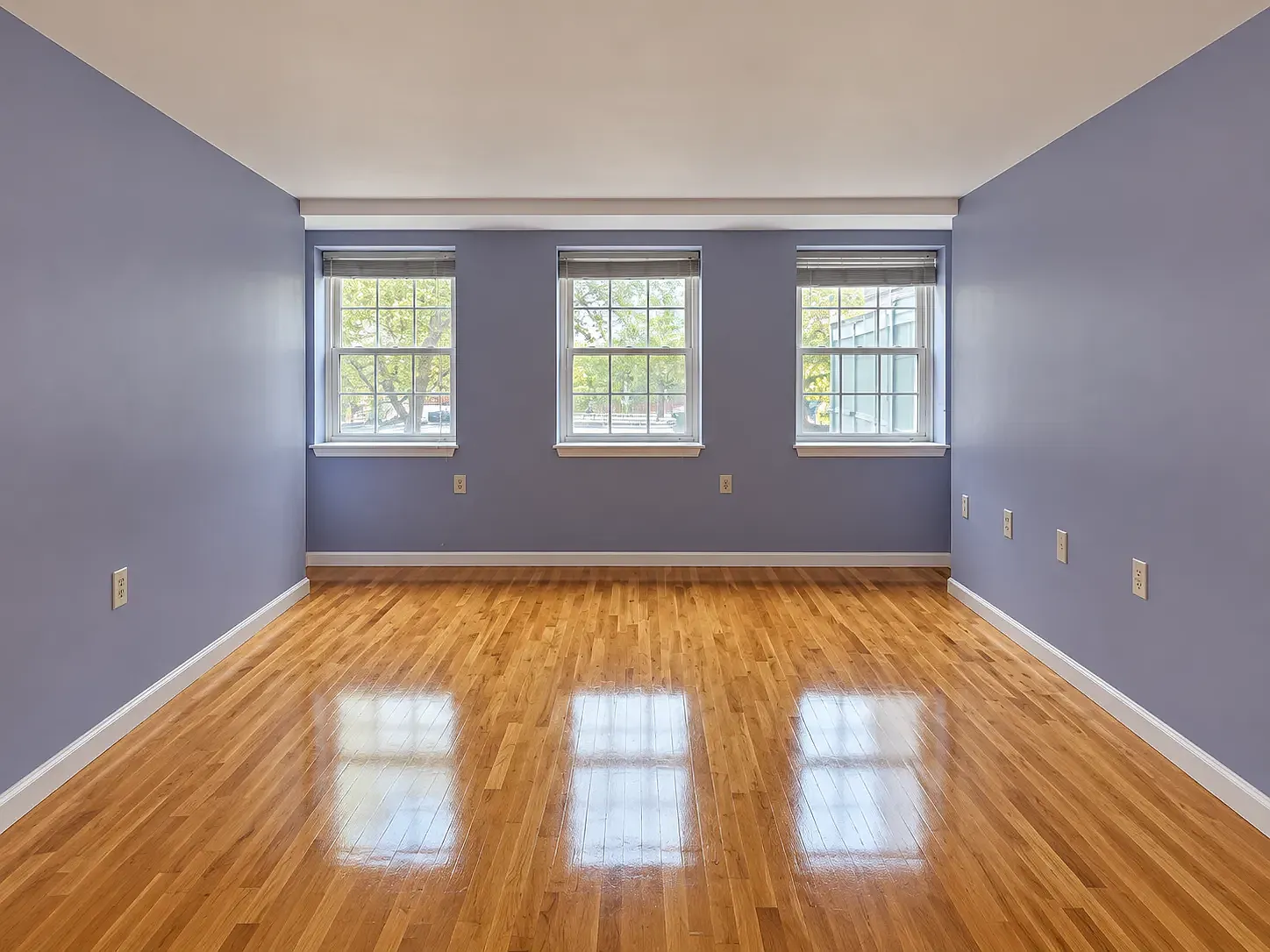 1 bed, 828 sqft, $2,100 — Photo 3