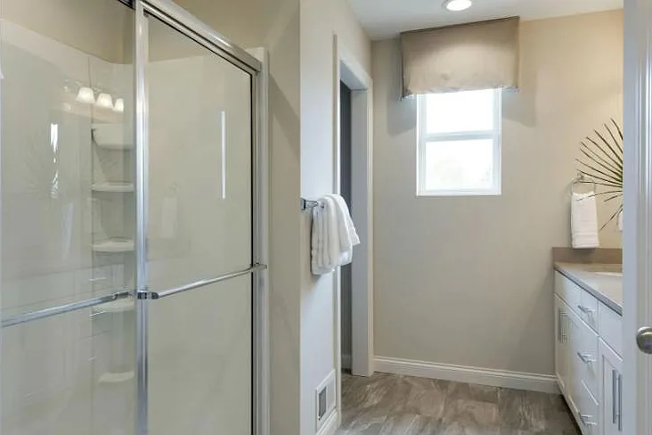 7172 Walnut Grove Ln N — Photo 15