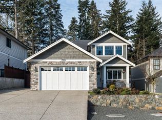 2504 W Trail Ct, Sooke, BC V9Z 1P3