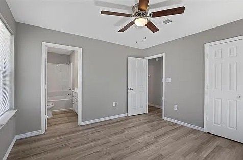 5th image of 801 N 8th Ave