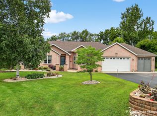209 Geneva Ln, McHenry, IL 60051