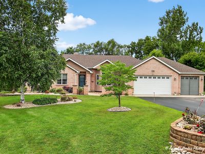 209 Geneva Ln, McHenry, IL, 60051