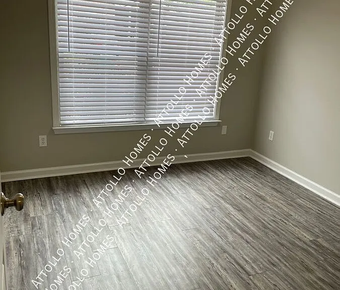 16427 Waterbury Ln — Photo 15